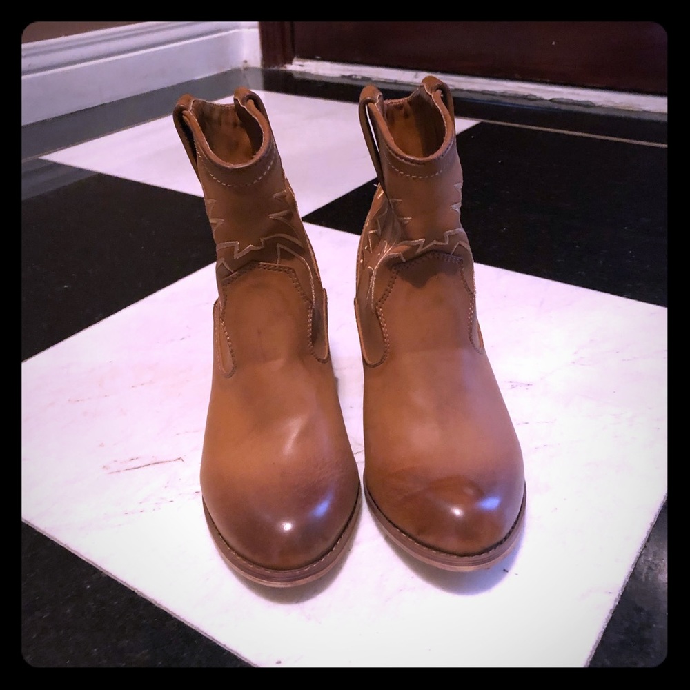 Little cowboy booties- NEVER WORN